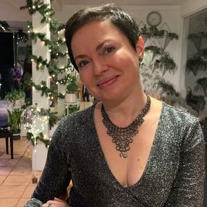 Meet your Posher, Anna